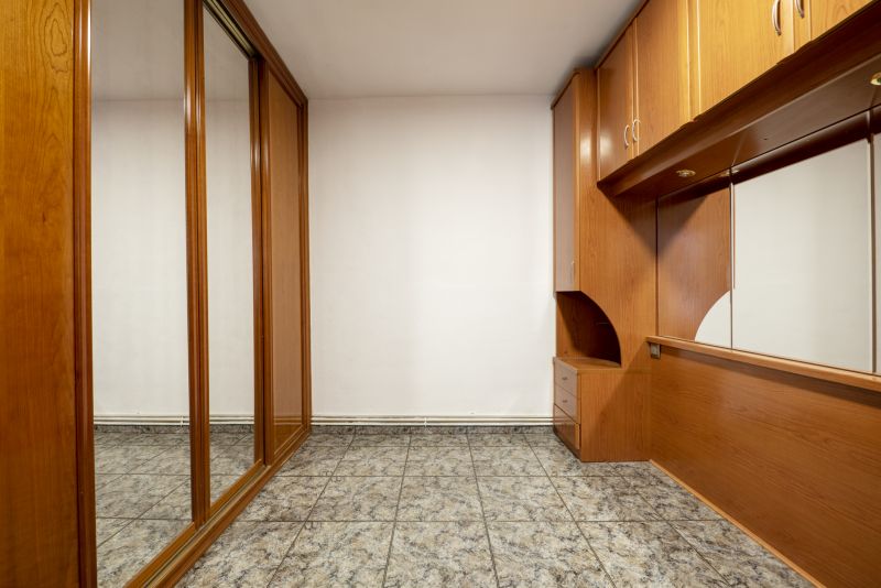 Wood Sliding Door Installation